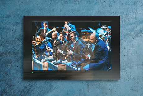 Mirror & Waterproof HD TV