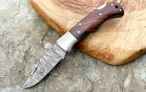 Bob's Twisted Knives