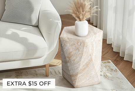 Striking Geometric Structure