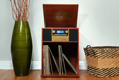 Boyleston 7-in-1 Turntable