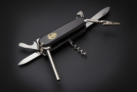 Versatile Pocket Multi-Tool 