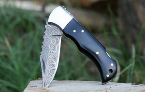 Bob's Twisted Knives