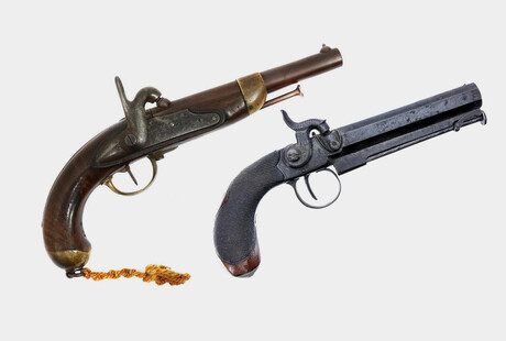 Antique Pistols & Flintlocks