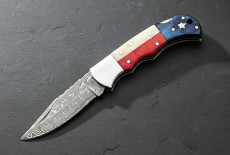 Everyday Carry Folding Knives