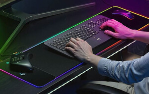 Gaming Desk & Mouse Pad