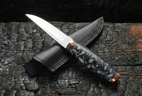 Kiridashi & Scandinavian Puukko Knives