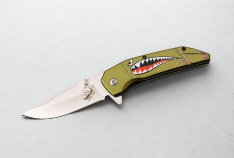 Everyday Carry Folding Knives